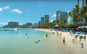 crime-is-so-bad-in-hawaii-police-are-urging-beachgoers-to-take-their-valuables-into-the-ocean
