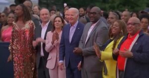 poll:-most-voters-think-biden’s-mental-decline-is-real-|-the-gateway-pundit-|-by-mike-lachance