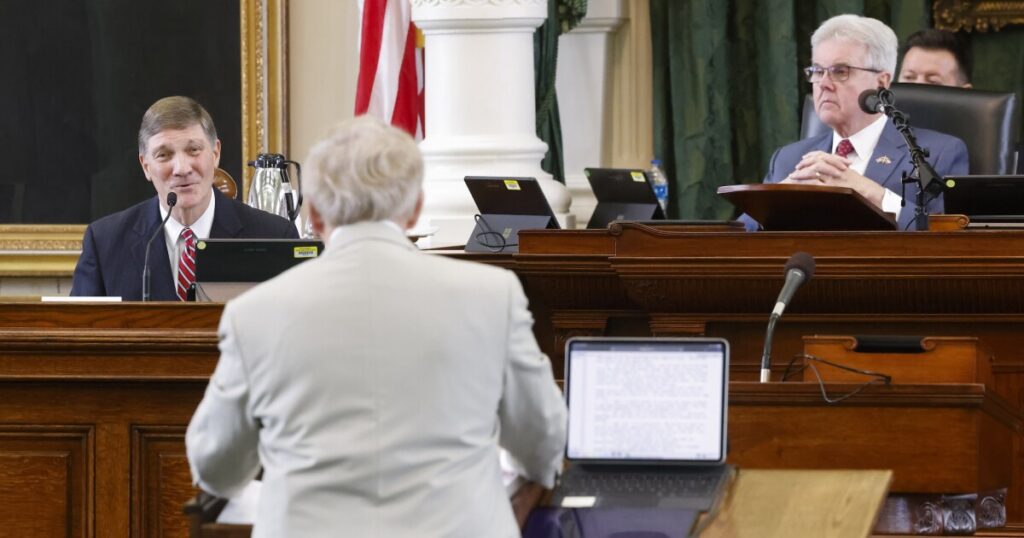 ken-paxton’s-‘incredibly-dangerous’-behavior-forced-staff-to-go-to-fbi:-impeachment-witness