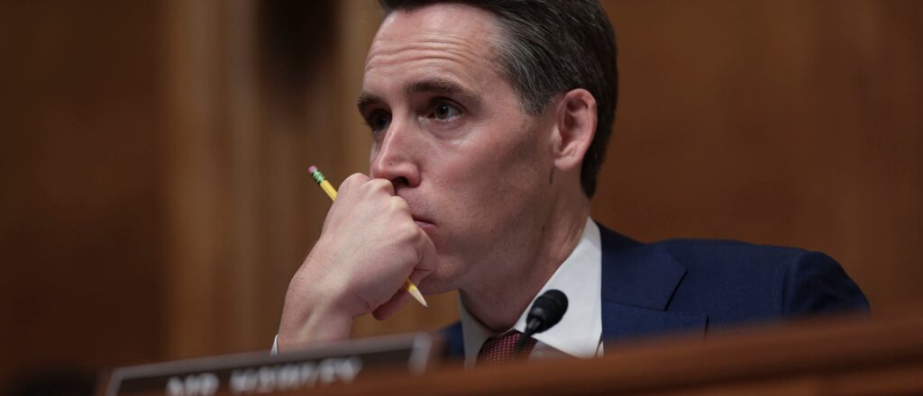 josh-hawley-denounces-‘usury,’-follows-aoc-and-bernie-sanders-with-proposed-cap-on-credit-card-interest