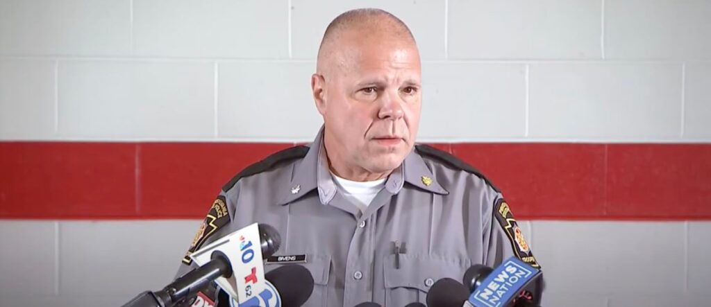 ‘absolutely-looking-for-support’:-police-have-no-defined-search-area-in-hunt-for-murderer,-reward-raised-to-$25,000