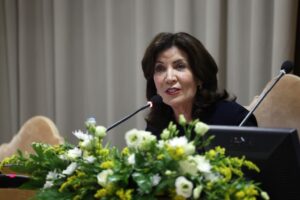 hochul’s-congestion-pricing-reversal-exposes-vulnerability-to-challenges-–-washington-examiner