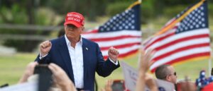 fact-check:-donald-trump’s-star-on-the-hollywood-walk-of-fame-had-a-drain-installed?