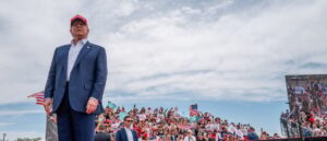 fact-check:-did-an-iowa-‘maga-fan’-burn-down-home-accidentally-while-trying-to-burn-pride-flag?