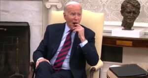 is-joe-biden-okay?-biden-mocks-reporters-with-bizarre-outburst-(video)