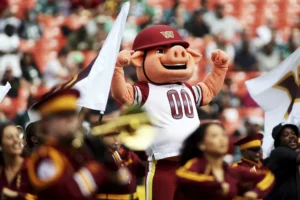 washington-commanders-agree-to-$1.3-million-settlement-over-deposits-–-washington-examiner