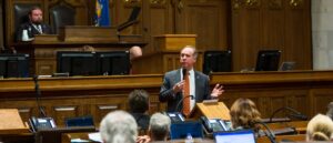 republicans-outpace-dems-in-fundraising-as-control-of-key-legislatures-hangs-in-balance