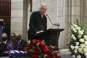 chicago’s-cook-county-preparing-for-$218-million-budget-deficit-–-washington-examiner