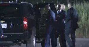he’s-shot:-joe-biden-struggles-getting-into-suv-after-virginia-fundraiser-(video)