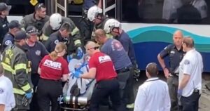 15-injured-after-seattle-sound-transit-bus-crashes-into-downtown-building-(video)