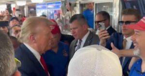 “usa!-usa!-usa!”-–-president-trump-gets-rock-star-welcome-at-philly-cheesesteak-restaurant-(video)