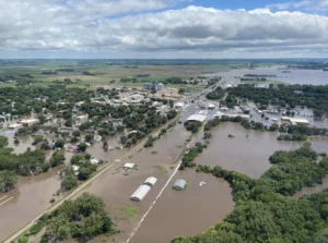 heavy-rain-and-flooding-cause-iowa-bridge-to-collapse-into-river-–-washington-examiner
