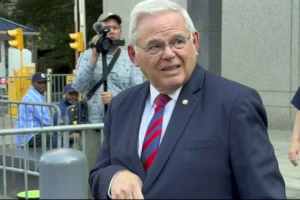 menendez-staff-recalls-senator-acting-‘unusual’-and-‘weird’-about-egypt-–-washington-examiner