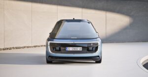 rimac’s-super-sleek-robotaxi-has-more-room-than-a-rolls-royce