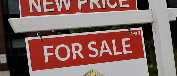 man-allegedly-attempted-to-sell-dead-woman’s-house-after-posing-as-her-grandson