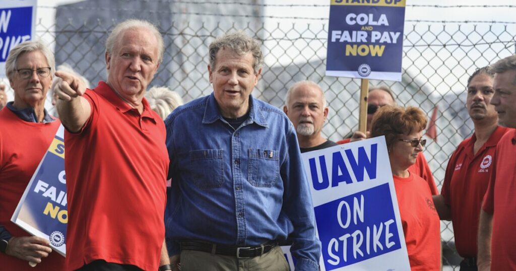 uaw-strike:-democrats-do-their-part-to-boost-union-workers’-cause