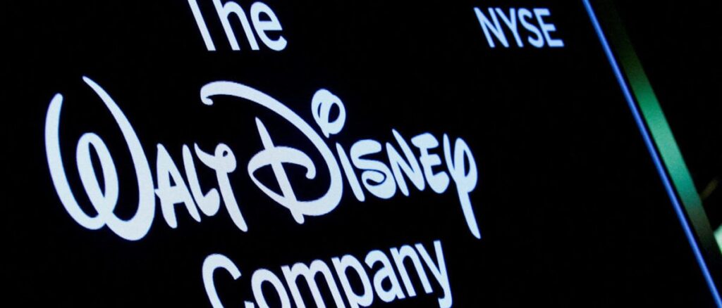 fact-check:-no,-disney-world-is-not-selling-park-tickets-for-pets