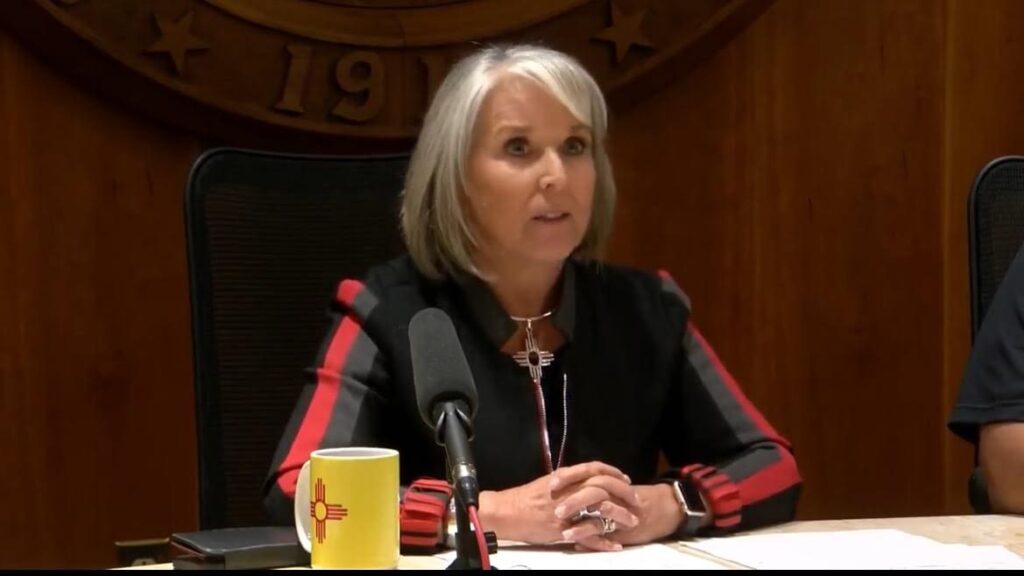 new-mexico-governor-grisham-refuses-to-comply-with-court’s-restraining-order,-‘narrows’-her-unconstitutional-gun-grab-|-the-gateway-pundit-|-by-cristina-laila