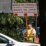 armed-man-lawfully-protests-outside-of-joe-biden’s-delaware-home-|-the-gateway-pundit-|-by-cristina-laila