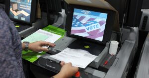 a-senate-bill-would-radically-improve-voting-machine-security