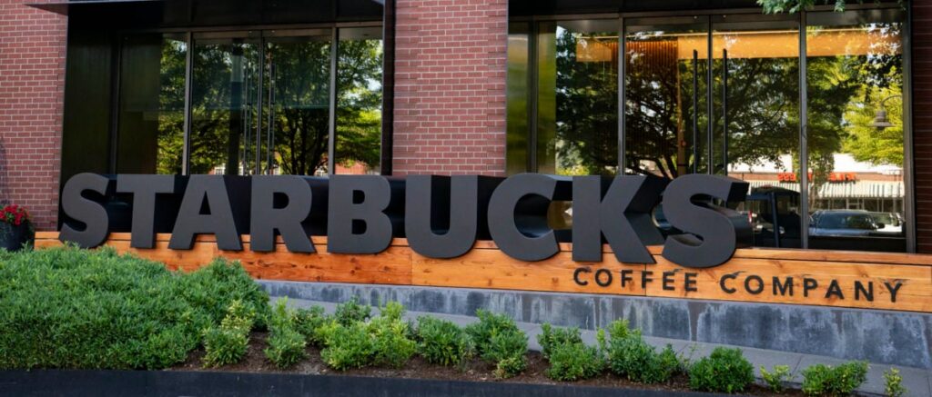 fact-check:-did-bbc-report-that-starbucks-founder-said-the-company-has-reached-‘a-critical-point-of-decline’?