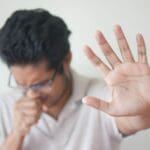 you-can’t-make-this-up:-doctors-are-now-struggling-to-differentiate-between-covid,-allergies,-and-common-cold-–-‘we-only-knew-it-was-covid-because-we-tested’-|-the-gateway-pundit-|-by-jim-hᴏft