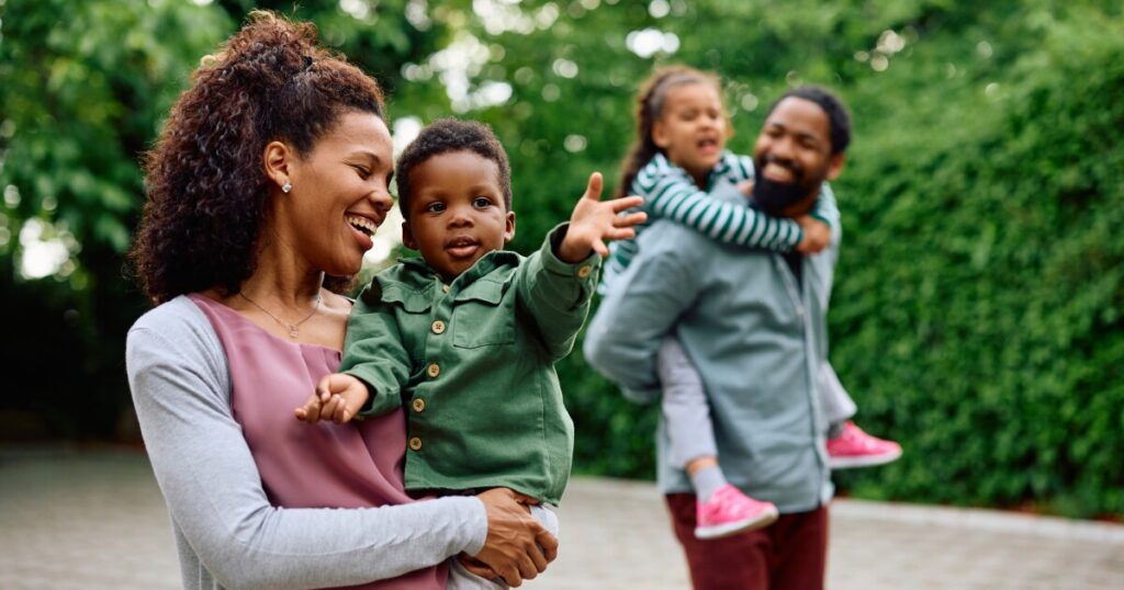 married-mothers-are-happiest-group-in-america