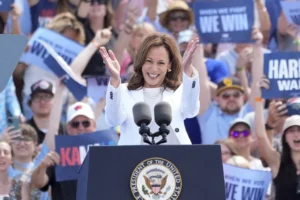 harris-promises-‘joyful-warrior’-campaign-in-wisconsin-rally-–-washington-examiner