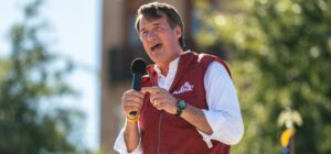 glenn-youngkin-issues-executive-order-to-better-prevent-noncitizens-from-voting