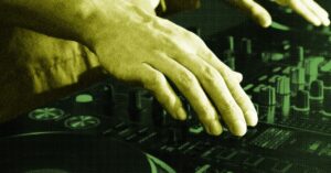 twitch’s-new-dj-program-has-flaws,-but-it’s-the-best-there-is