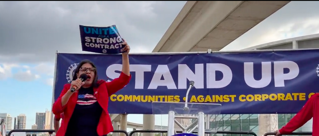 dems-pay-visit-to-striking-auto-workers-after-voting-against-bill-to-block-biden’s-ev-mandate