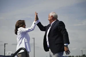 kamala-harris-embraces-‘neighborly’-socialism-with-tim-walz-as-running-mate-–-washington-examiner