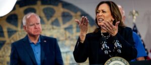 kamala-harris-fails-to-distance-herself-from-left-wing-2020-campaign,-despite-aides’-best-efforts