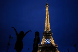 japan’s-b-girl-ami-wins-olympic-breaking’s-first-gold-medal-–-washington-examiner