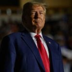donald-trump-to-skip-second-gop-debate,-chooses-to-address-autoworkers-in-detroit-instead-|-the-gateway-pundit-|-by-jim-hᴏft