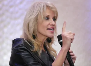 kellyanne-conway-presses-trump-for-‘fewer-insults’-in-bid-for-‘winning-formula’-–-washington-examiner