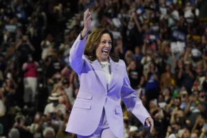 harris-runs-away-from-biden’s-image-by-refocusing-on-economy-–-washington-examiner