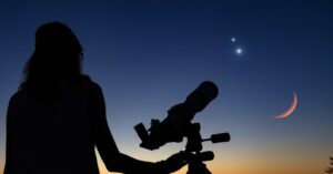 how-to-see-the-conjunction-between-mars,-jupiter,-and-the-moon-this-august