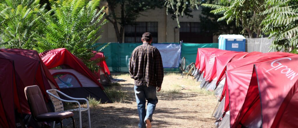 ‘erosion-of-every-day-life’:-blue-city-prosecutor-sues-city-for-failing-to-clean-up-homeless-camps