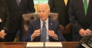he’s-shot:-joe-biden-heavily-slurs-as-he-lies-about-his-involvement-in-civil-rights-movement-(video)