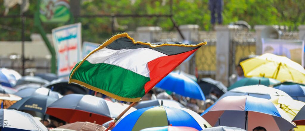 hamas-flag-flown-at-rally-near-dnc