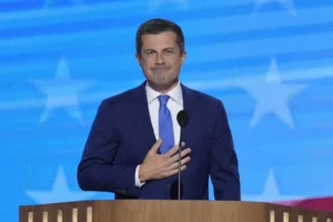 buttigieg-brings-up-vance-beef-at-democratic-convention-–-washington-examiner