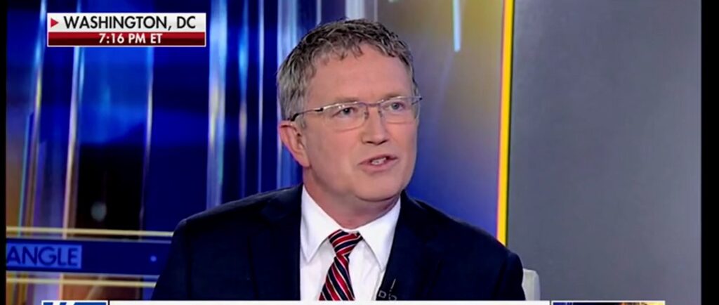 ‘we-didn’t-buy-it’:-rep.-thomas-massie-says-merrick-garland-apparently-forgot-‘everything’-during-hearing