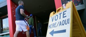 supreme-court-partially-reinstates-arizona-law-requiring-proof-of-citizenship-to-vote