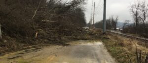 massive-landslide-kills-1-and-injures-3,-forces-evacuations-in-alaska