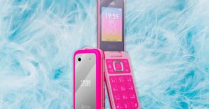 the-barbie-phone-is-a-glittery-flip-phone-that’s-very,-very-pink