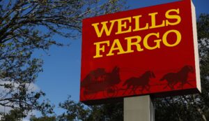 wells-fargo-worker-sat-at-desk-for-days-before-being-discovered-dead-–-washington-examiner