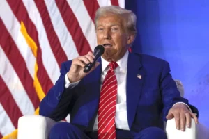 trump-suggests-harris-is-‘defective’-–-washington-examiner