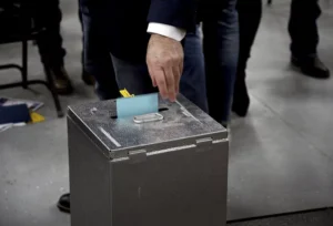 georgians,-voters-in-other-states-to-cast-ballots-in-a-divided-country-–-washington-examiner