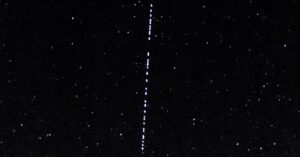 the-us-navy-is-going-all-in-on-starlink